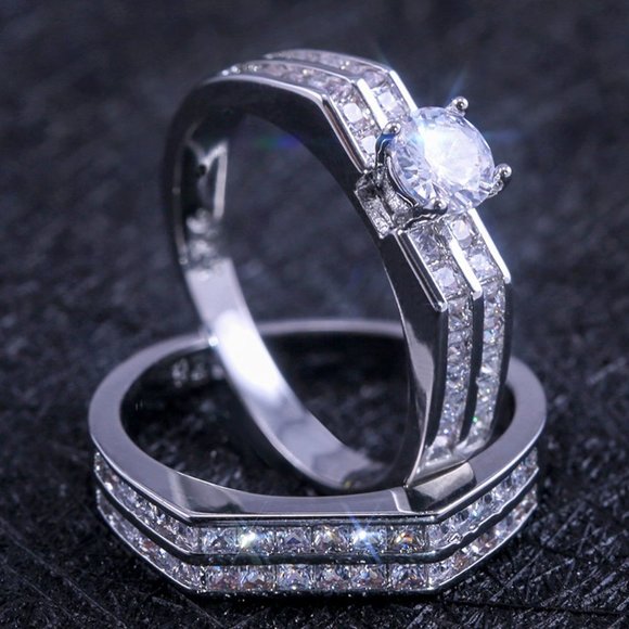🎁 925 Silver Plated Sparkling Engagement/Wedding Ring for Couples, VIP026 - Picture 2 of 7